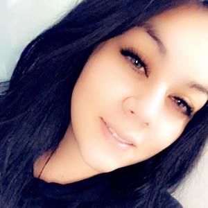 Meet your Posher, Gabriela